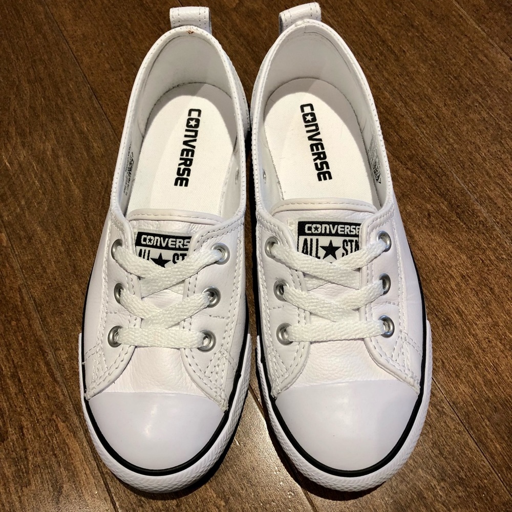 Converse White Leather Ballet Flats Sneakers Size 5.5